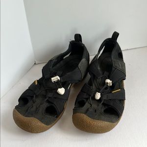 Keen Black Outdoor Sandals with Adjustable Straps